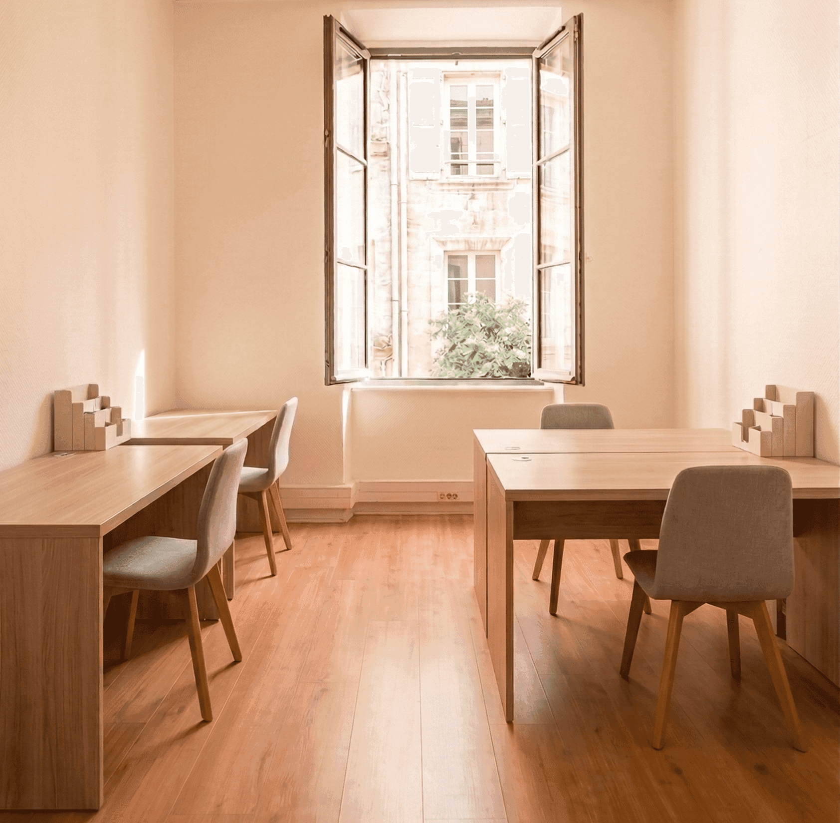 Bureau La Tramontane espace de travail privatif Narbonne Les Barques